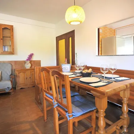 Iker Appartement *